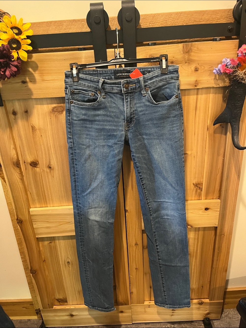 Lucky Brand Women's Straight Leg Jeans in Medium Blue Wash